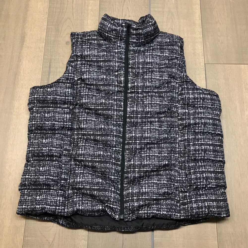 Lands'‎ End Vest Womens Size 1X Black Down Fill Puffer Zip Lightweight Casual